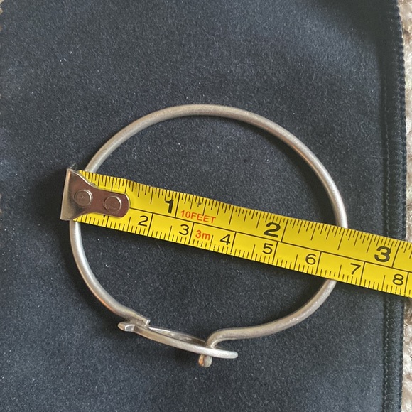 Silver Fish Bangle - Picture 5 of 5